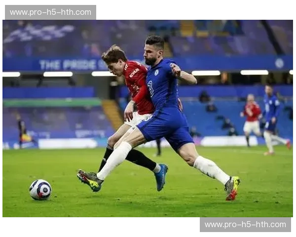 图卢兹与欧塞尔上半场互交白卷，防守僵局难破